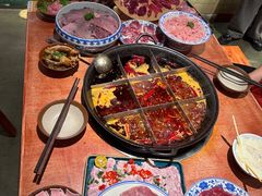 -周小明火锅(黑金冠社区店)