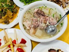 -荣生萝卜汤饭店