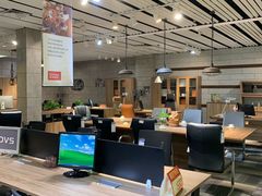 -香江家居品牌工厂批发城