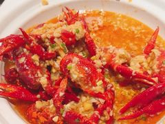 -肥肥虾庄·金牌油焖大虾(东湖欢乐谷店)