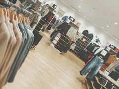 -优衣库(重庆万象城店)