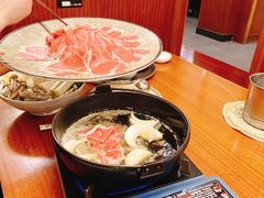 -由紀日本料理·炭火燒肉
