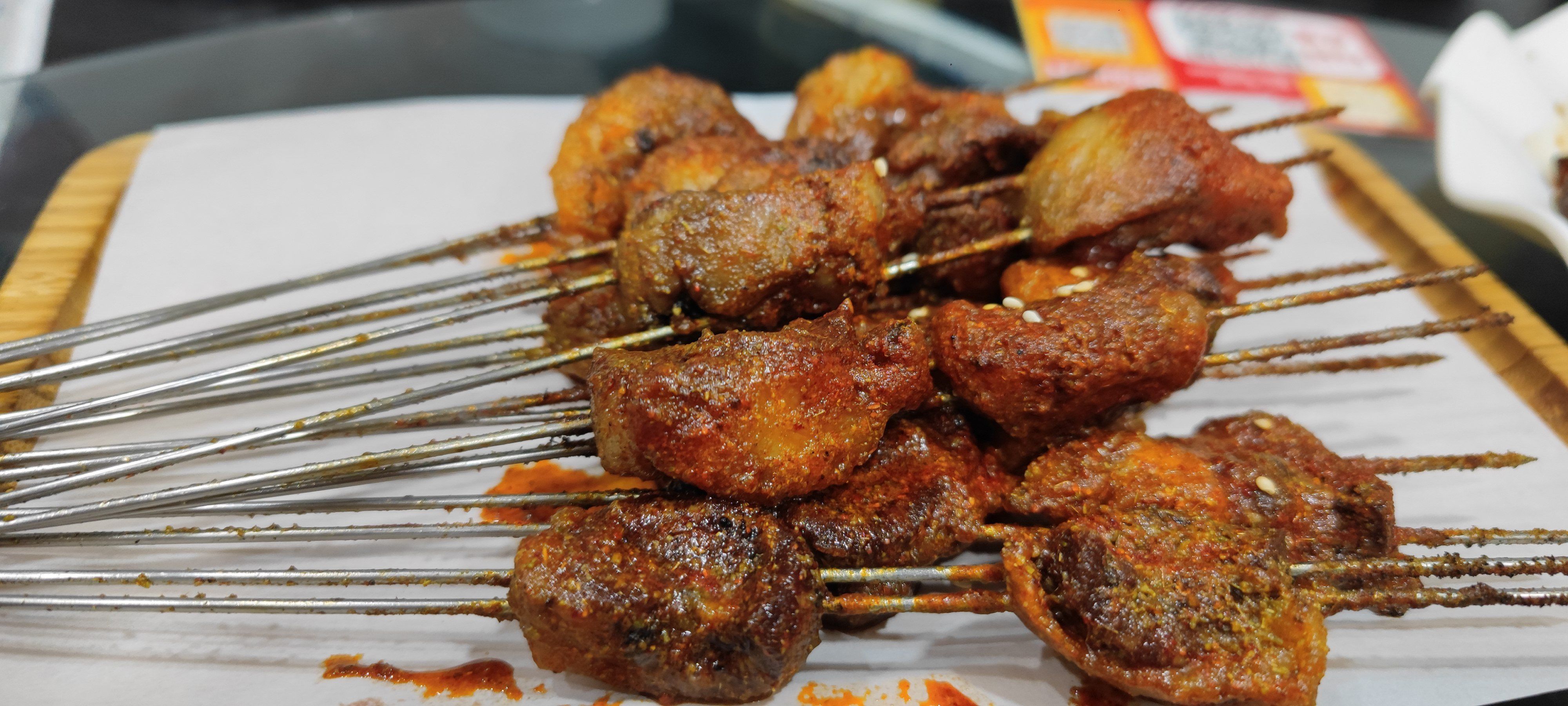 烤腰子很香很酥,老醋花生地道,烤串很棒