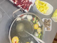 -官塘陈记鱼生·潮汕砂锅粥·牛肉火锅(潮枫路总店)