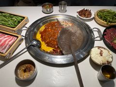 -老房老舍重庆火锅(假日城市店)