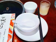 餐具摆设-牛牛牛火锅(世纪大道店)