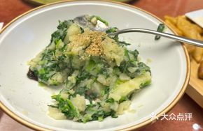 Potato and Greens Stir-fry