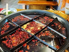 -艾嬢七八九老火锅(37年李子坝店)