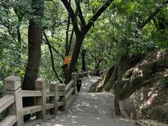 -灵岩山风景区