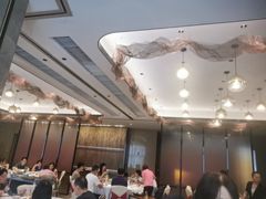 -千灯盛汇·头牌粤菜(致越优城店)