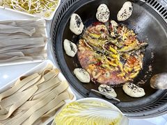 -丹水桥地锅鱼·翘嘴鲌·地方特色全鱼宴(丹江口大坝店)