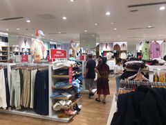 -优衣库(上海金桥太茂店)