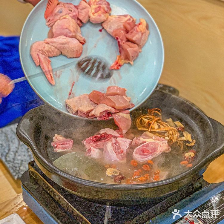 0元探店|甲鱼🐢鸡子🐔牛鞭🐮生蚝🦪吃完顶呱呱
