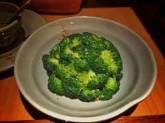 蒜蓉炒西兰花-Lia Cafe Bar Restaurant松山咖啡屋