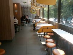 -麦当劳(宝山大厦店)