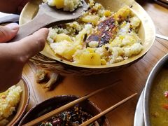 -郑件洋芋饭庄