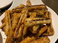 -梧桐树下(云锦世家店)