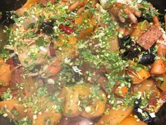 -山河屯铁锅炖(哈西站店)