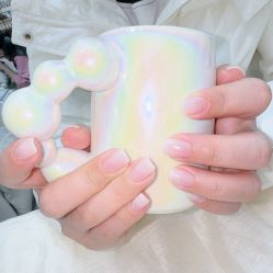-七彩虹美甲美睫 半永久