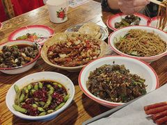 -冶建镜子·老南昌大排档·江西虾王(总店)