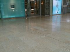 -Tiffany & Co.蒂芙尼
(广州太古汇店)