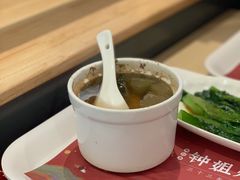冬瓜炖排骨-钟姐炖品(万象城店)