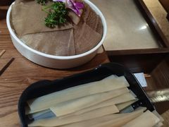 -佬土鹅肠火锅(解放路店)