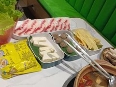 -菌小白火锅(时尚天河店)