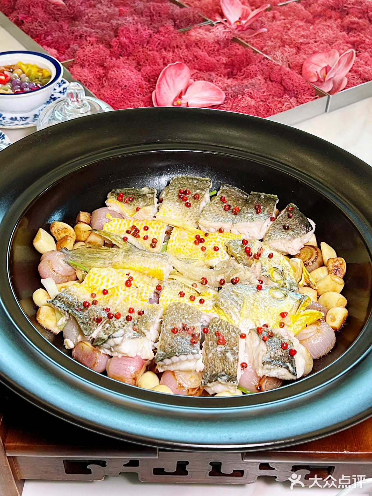 高尔夫球场里面的私厨！！这也太惬意了叭