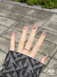 -妙睫屋日式美甲美睫