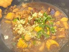 -70後铁锅炖(坡博总店)