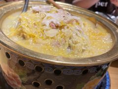 大骨头炖酸菜-关东小磨东北菜(长风大悦城店)
