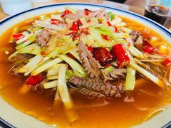-自贡盐帮菜·玩辣餐厅(樱花园西街店)