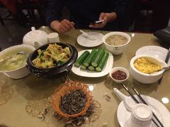 -三义和酒楼(广渠门店)