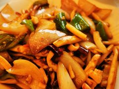 -渔中舟海鲜大排档(普陀沈家门店)