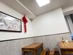 -何记酿皮店(西流湾店)