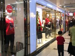 -广州白马服装市场