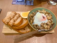 滇南杂菌配酸面包-山野板扎·云贵川Bistro(上海首店)