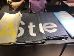 -Acne Studios(芮欧百货店)