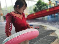 -三岔湖环球融创天堂洲际酒店水乐园