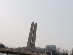 -唐山抗震纪念碑广场