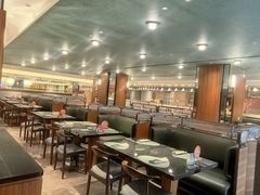 -东方红海鲜百汇(国际大厦店)