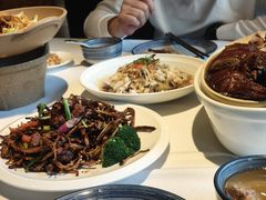 -八府香鸭·啫啫煲(华山路店)