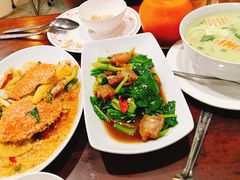 -Dang restaurant (patong phuket)