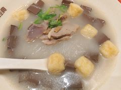 -小杨生煎(金山百联购物中心3楼店)