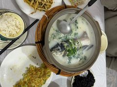 -天乐农家鱼头王(天目湖店)