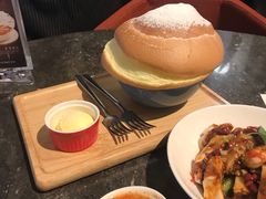 -港丽餐厅(高德置地店)