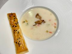 汤唯斯尔走地鸡玉米浓汤。-巴罗萨澳洲滚石牛排(万达广场店)