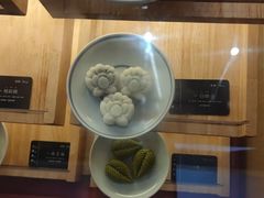 -阮大兴糕团(滨江宝龙店)