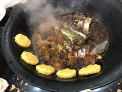-山城家常菜铁锅炖鱼